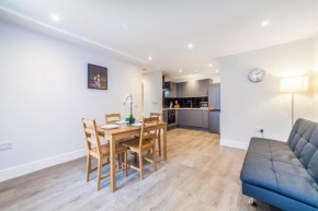 Kentish A Bright Newly Refurbished One Bedroom Apartment in Kentish Town, London